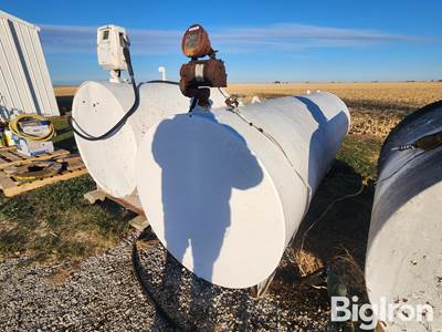 1,000-Gal Fuel Tank w/Electric Pump