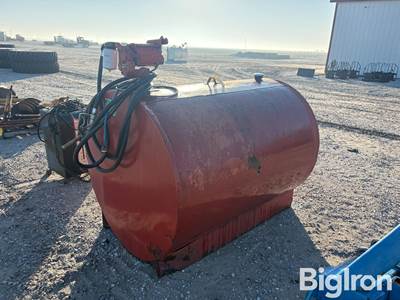 500 Gal Fuel Tank w/ Pump