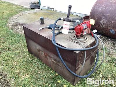 100-Gal Transfer Fuel Tank w/Pump
