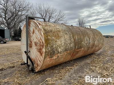 8000-Gal Fuel Tank w/Pump
