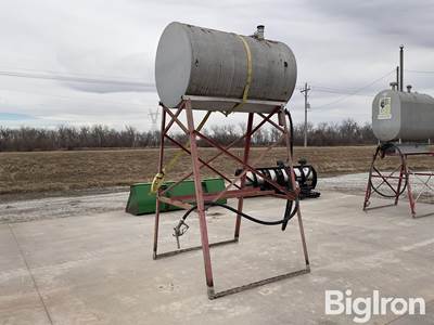 Free Standing 300-Gal Diesel Tank