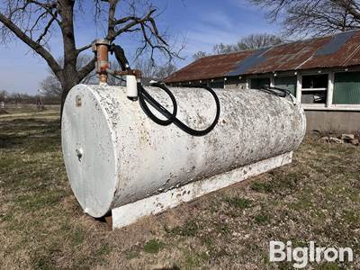 1000-Gal Fuel Tank