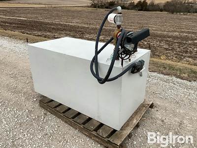 240-Gal Portable Fuel Tank w/12V Pump