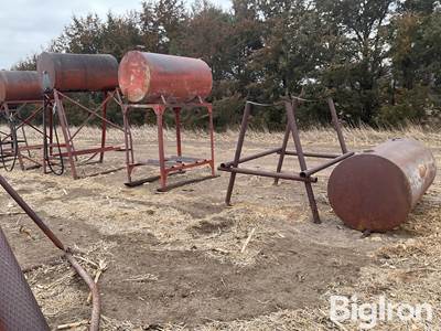 Fuel Tanks And Stands