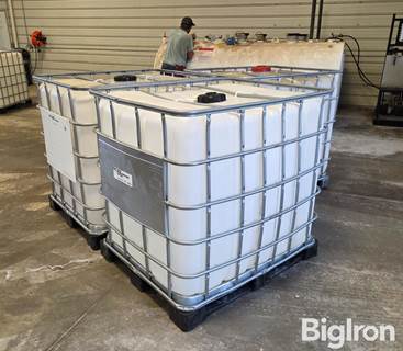 275 Gal Poly Totes