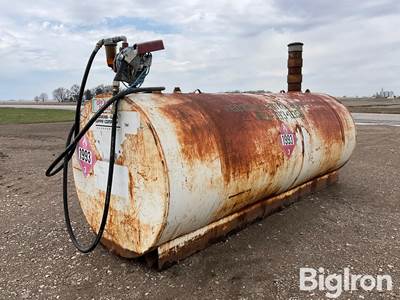1050-Gal Fuel Tank W/ 115V Pump
