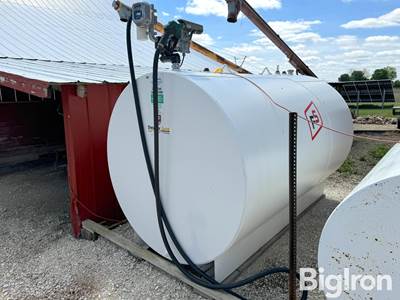 1,500 Gallon Fuel Tank