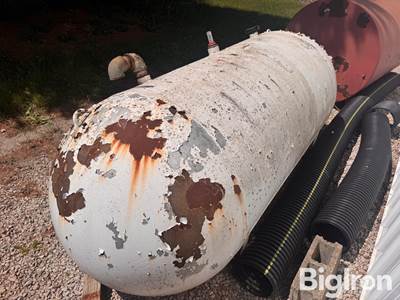 300 Gal Fuel Tank