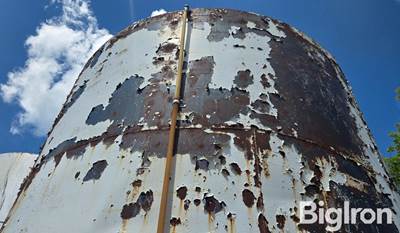 Vertical Fuel Storage Tank