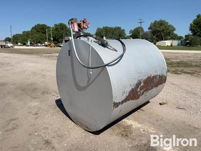 1,000-Gal Steel Fuel Tank w/Pump