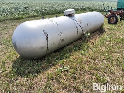 1,000 Gal Propane Tank