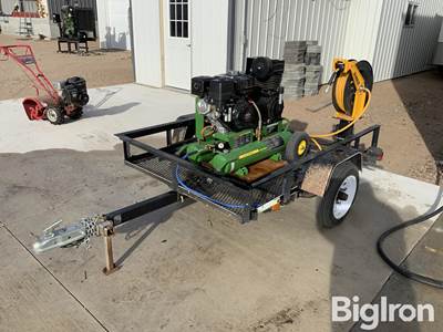 John Deere AC2-8GH Portable Air Compressor