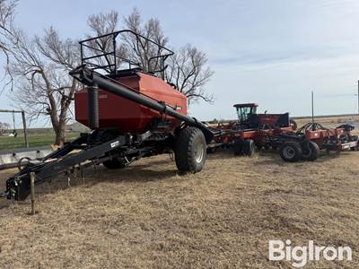 2007 Case IH SDX30 30’ Air Seeder