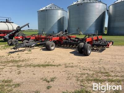 Case IH SDX40 40' Air Seeder