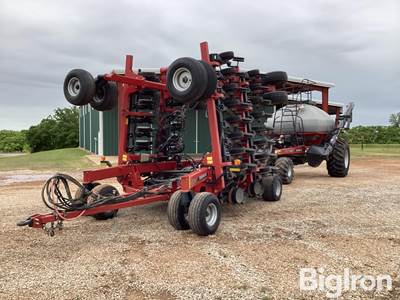 2015 Case IH 500 Precision Disc Seeder W/ 2280 Precision Air Cart
