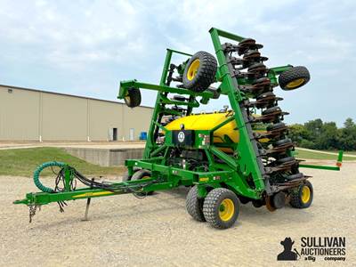 2008 John Deere 1990 CCS 40' Air Seeder
