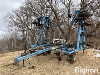 DMI 4200 Anhydrous Applicator