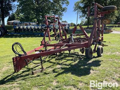 International 11 Shank Anhydrous Plow