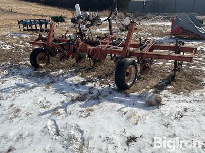 Lely 6R30 Anhydrous Ammonia Applicator