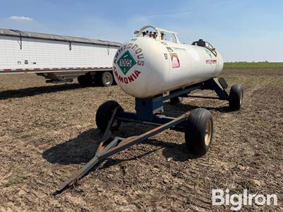 Trinity 1000-Gal NH3 Tank on Running Gear
