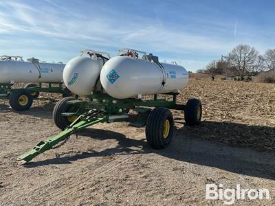 Anhydrous Ammonia Tanks On Running Gear