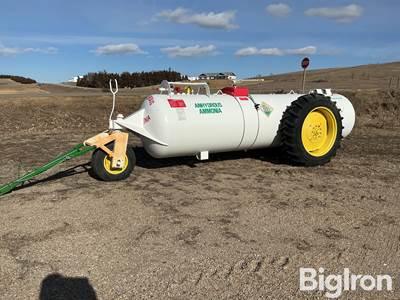 Anhydrous Ammonia Tank On Running Gear