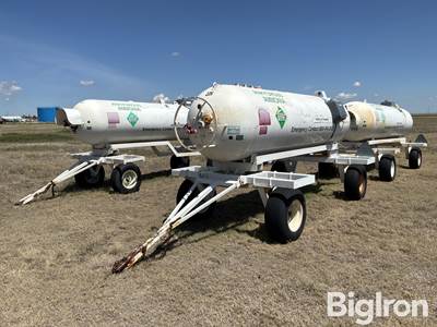 Anhydrous Tanks w/Running Gear