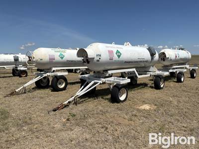 Anhydrous Tanks w/Running Gear