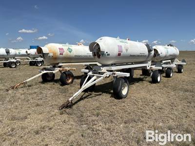 Anhydrous Tanks w/Running Gear