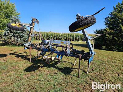 9 Knife Anhydrous Applicator