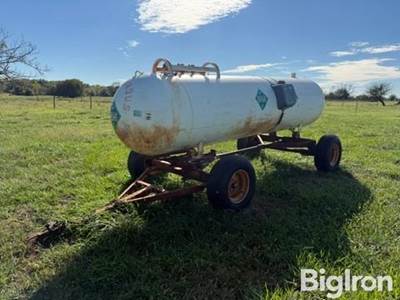 Anhydrous Tank w/Running Gear