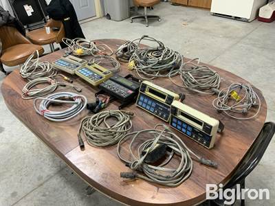 Hiniker Rate Controllers