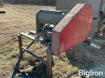 Clipper 20HP Debearder