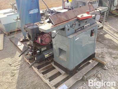 Delta DJ/ASZ-PH08-08J Planer and Air Compressor