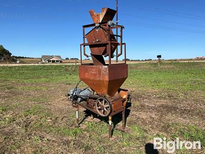 Harvestore Roller Mill
