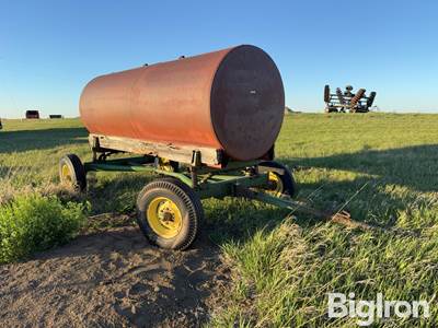 John Deere 1065 Running Gear w/4’x11’ Steel Tank