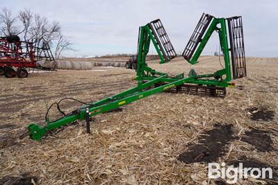 John Deere 200 42' Rolling Basket W/12 Weights