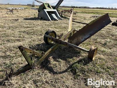 John Deere V-Ditcher