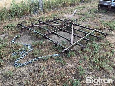 John Deere Pull-Type Rake