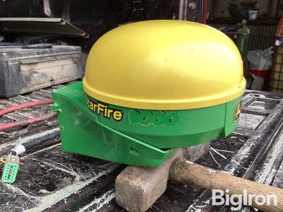 John Deere StarFire 3000 Receiver