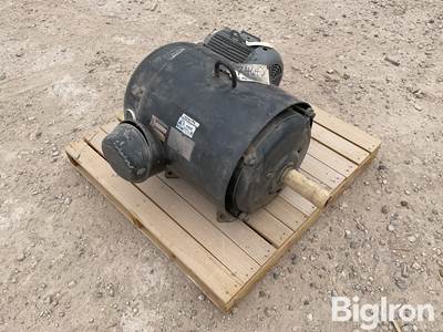 Lincoln 365T Three Phase 75 HP Electric Motor