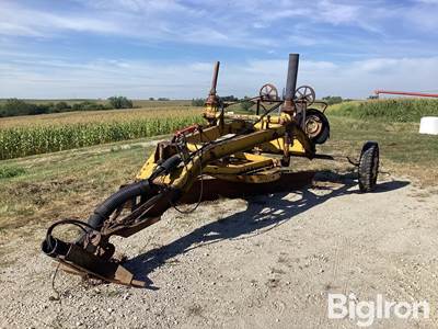 12' Pull Type Road Grader