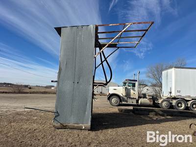 Fuel Truck Filling Station/Stand