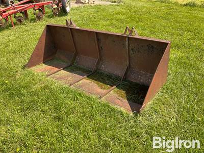 8' Loader Bucket