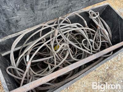 Box of Misc Cabling