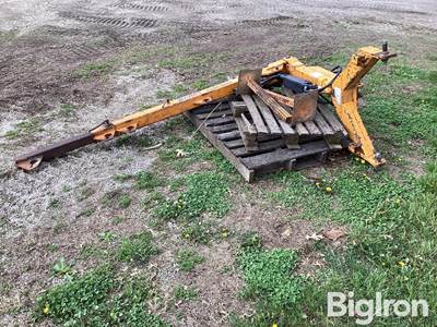 Woods Hydra-Boost 3-Pt Cherry Picker w/ Cylinder