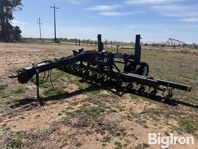 Yetter 6300 20’ Coulter Cart