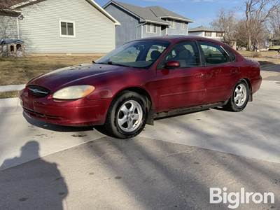 2003 Ford Taurus SES 4-Door Sedan
