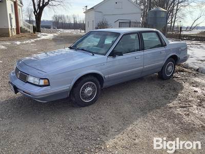 1995 Oldsmobile Cutlass Ciera SL Four Door Sedan