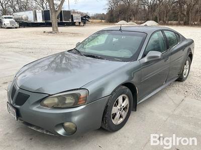 2005 Pontiac Grand Prix GT 4 Door Sedan